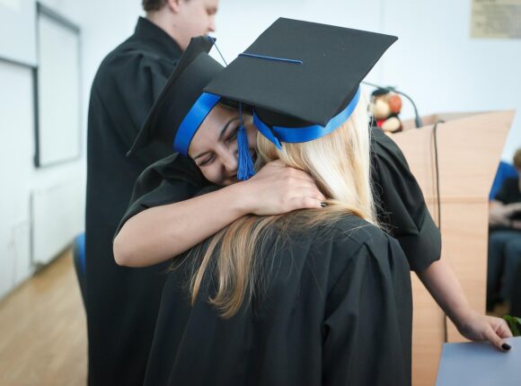 Graduate 2038864 1280